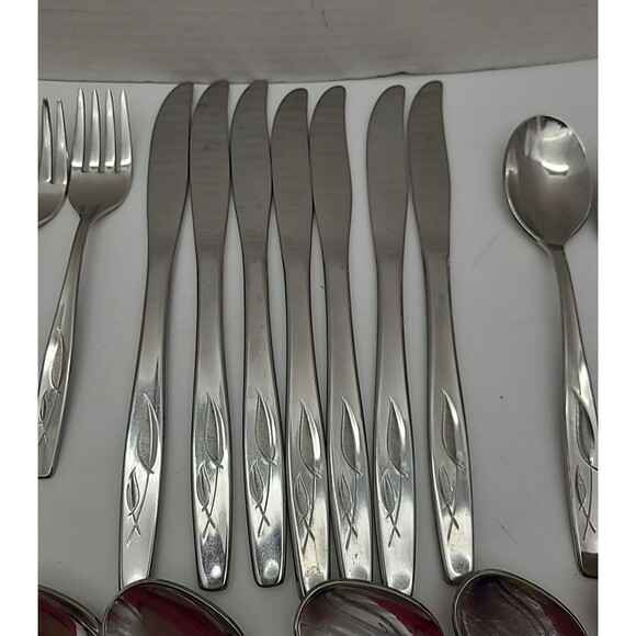 Lot 40 Pieces WHISPERING LEAVES Rogers Cutlas Stainless Steel Flatware USA - Picture 4 of 10